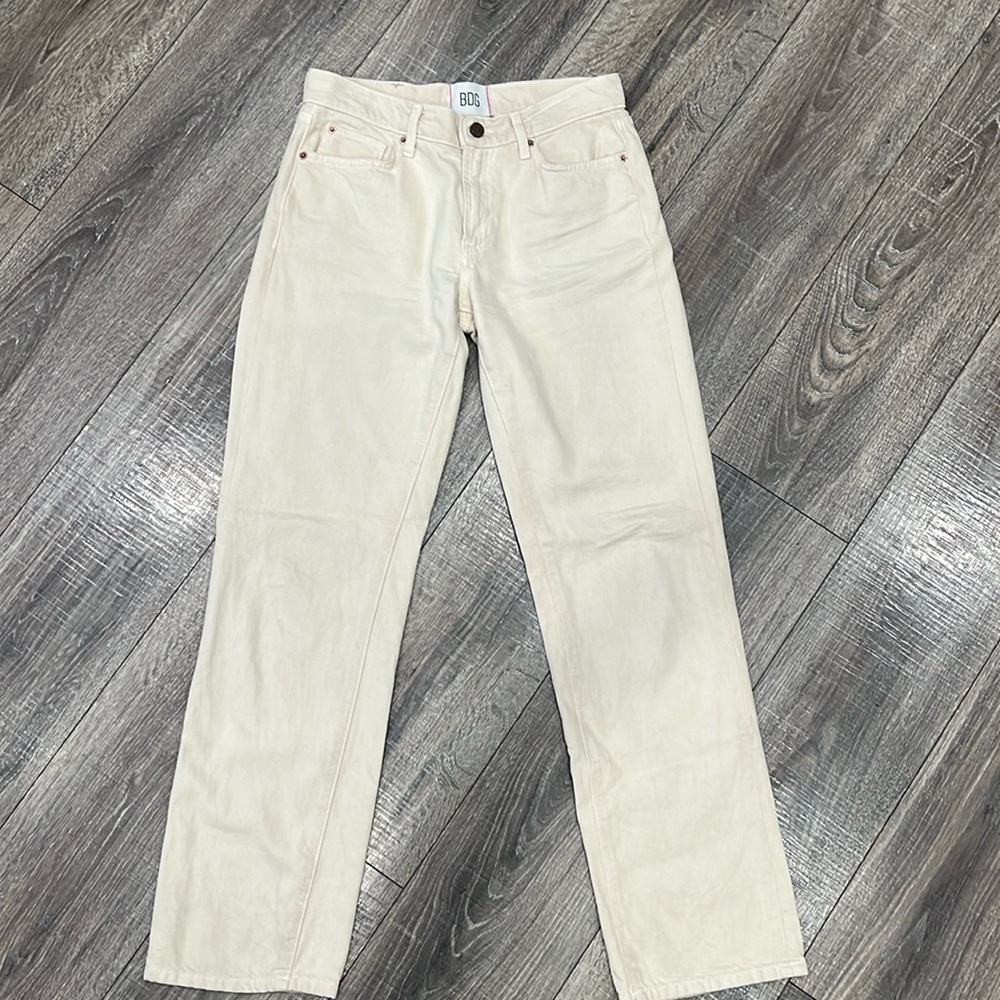 BDG UO Urban Outfitters Cowgirl Jean size 25 cream